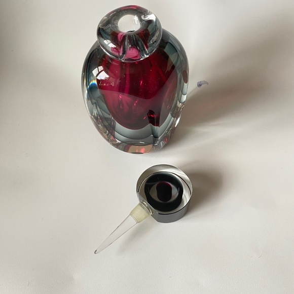 Vintage MURANO Perfume Bottle: Sommerso Effect, Etched "Luigi Onesto" Signature - Picture 7 of 17